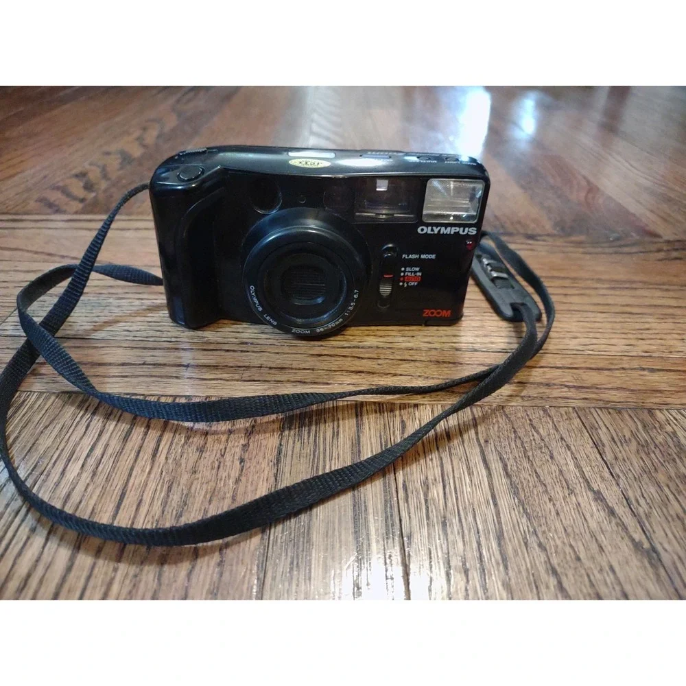 Olympus Quick Shooter Zoom 35mm Film Camera 35-70mm Lens + Case Battery...